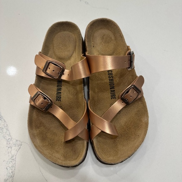 Cushionable Shoes - Rose Gold Sandals - Size 6